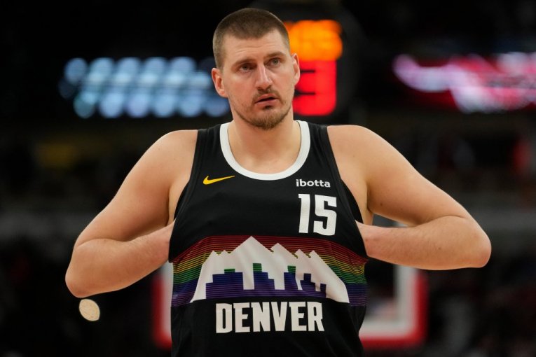 DENVER I JOKIĆ U OZBILJNOM PAKLU! Dok Nikola uživa u Srbiji, dobio je KATASTROFALNE VESTI!