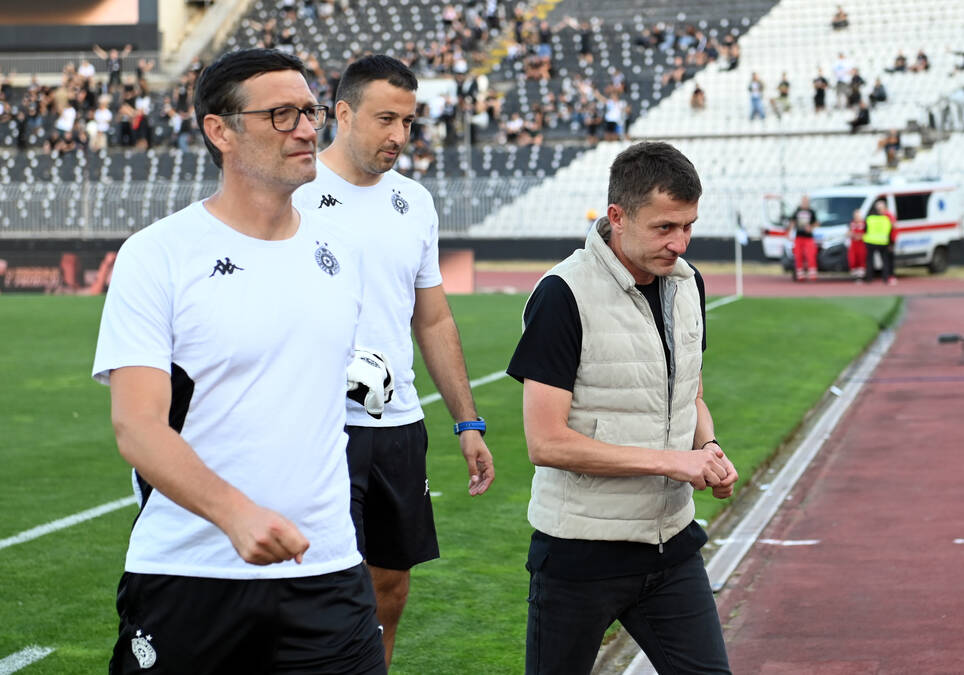 Pomoćnik Saše Ilića napustio Partizana: Slaviša Jokanović ga odveo u Švajcarsku