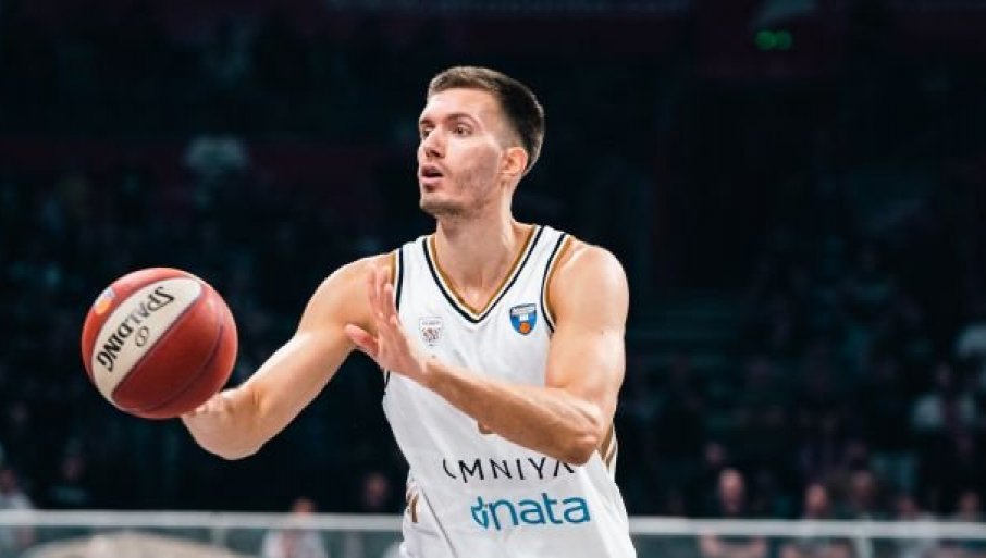 Zbog čega Srbin nije ulazio? Paskval objasnio zašto je Petruševa ostavio na klupi!