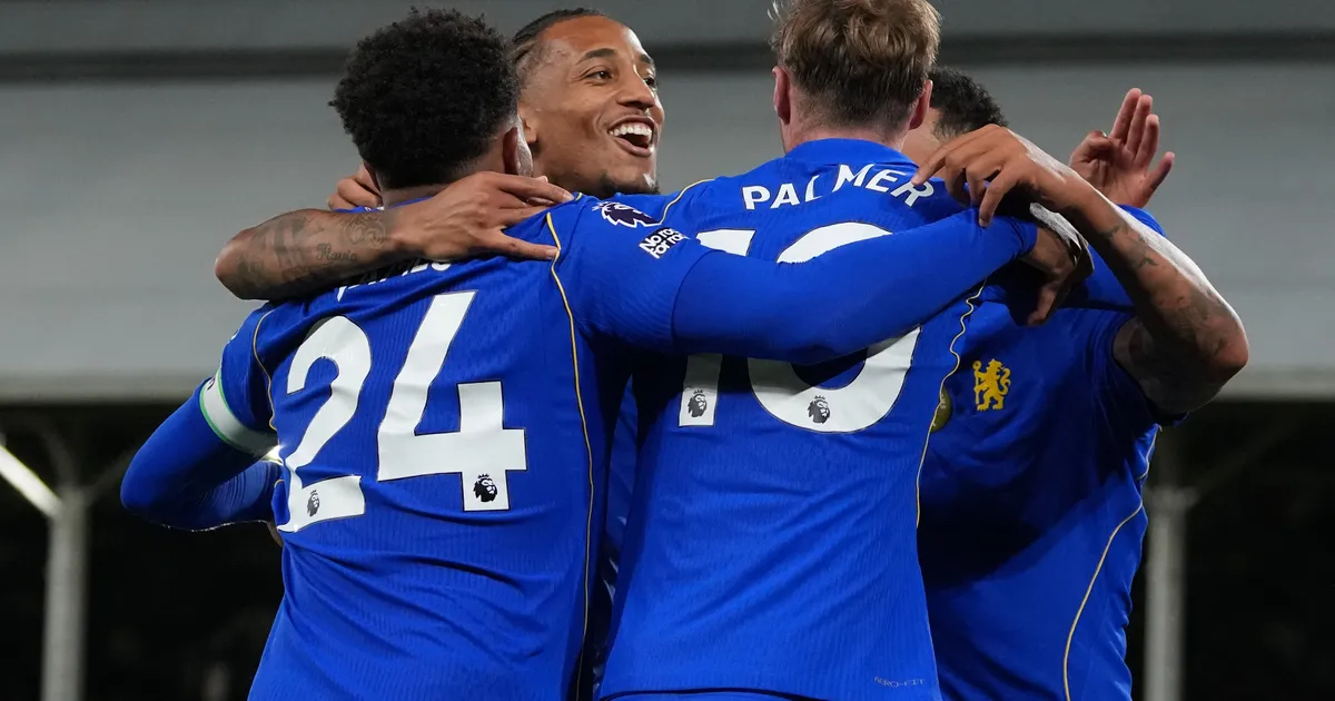 Čelsi dobio derbi Londona, Palmer i Žoao Pedro režirali pobedu, ali navijače jedno brine