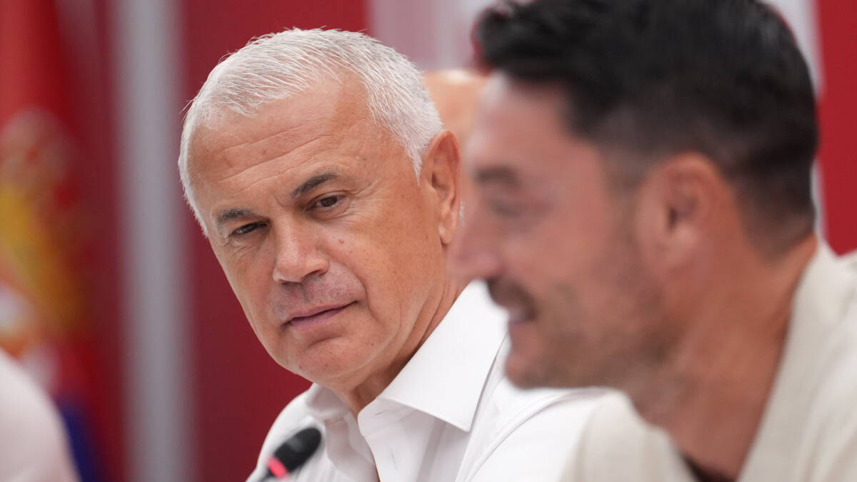 Zvezdan Terzić prećutao, ali Grci otkrili sve: Zvezda završila transfer pred Viktoriju Plzenj