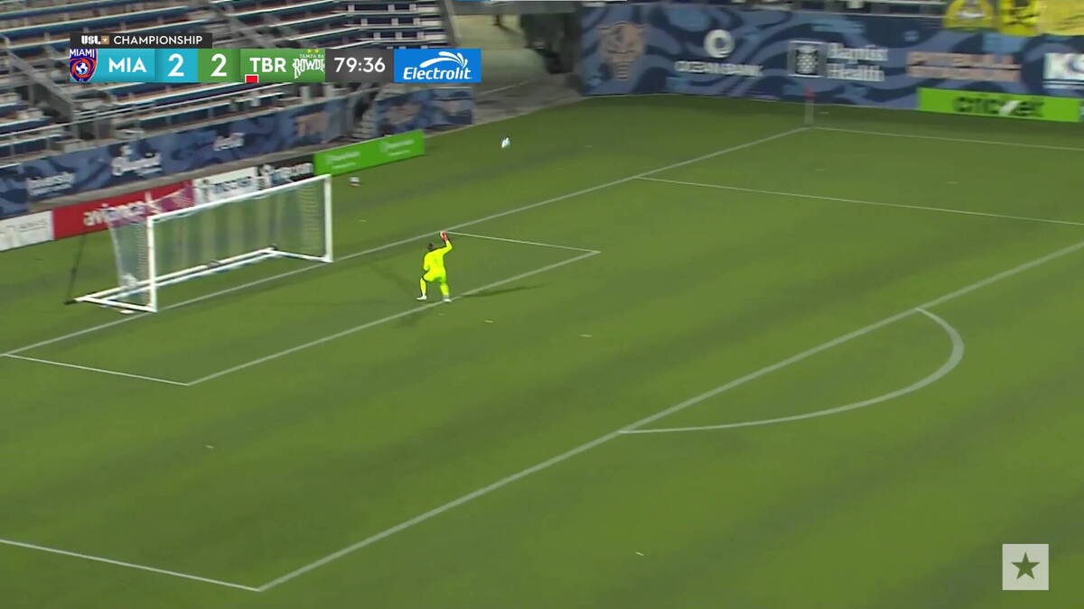 Zoranin muž dobio gol sa polovine terena: Srpski zet se obrukao kao nikad u karijeri