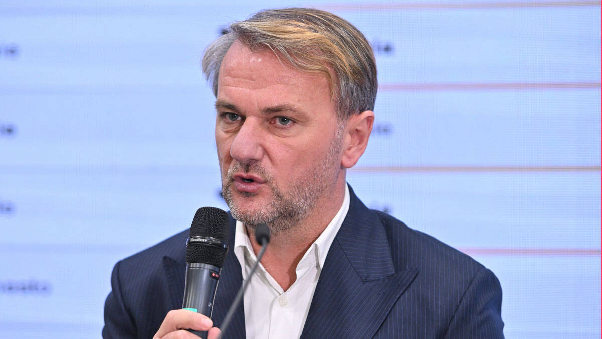 Ostoja Mijailović: "Ni jedno ni drugo nije tačno za Alena Smailagića"