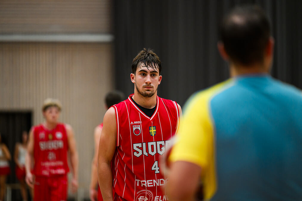 BISER SRPSKE KOŠARKE - Put do velike karijere vodi preko Sloge! Miloš je rođen u Švedskoj, ali veza sa Srbijom je neraskidiva