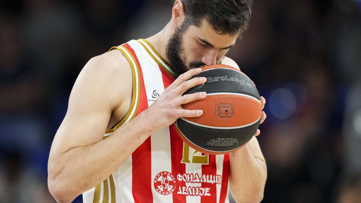 Gde će Nikola Kalinić? Zna se i najrealnija opcija za odlazak iz Zvezde