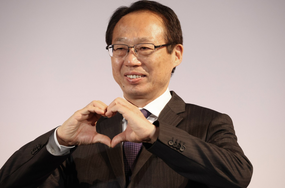 Japanska čast na delu: Legenda podnela ostavku zbog podrške Infantinu!