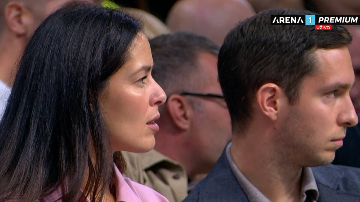 Ana Ivanović u prvom redu u Areni