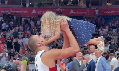 SVETSKI AS, A PRE SVEGA TATA: Jokić nakon trijumfa imao najlepši susret sa ćerkom! (VIDEO)