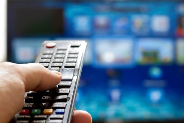 Večeras opet i Zvezda i Srbija - Kad i gde su TV prenosi?