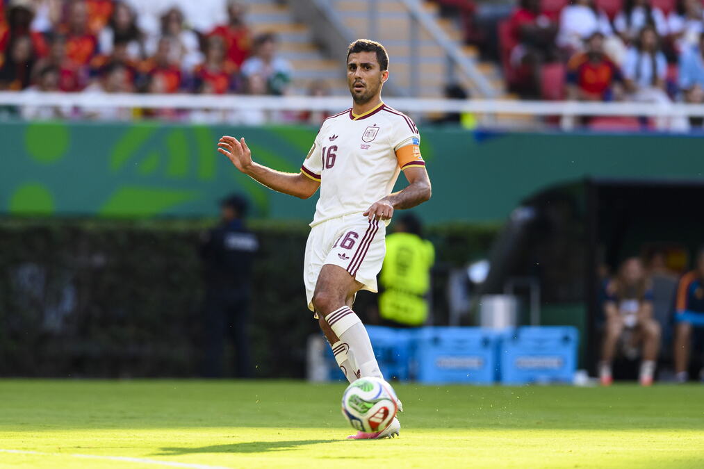 KATASTROFA ZA ŠPANIJU! Osvajač Zlatne lopte napušta Mundijal - mora na operaciju!