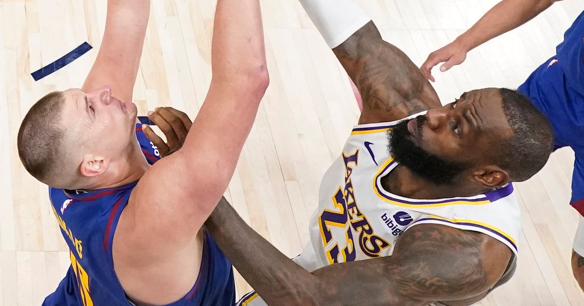 Bomba! Lebron Džejms bi mogao kod Nikole Jokića, Denver zvao "Kralja"