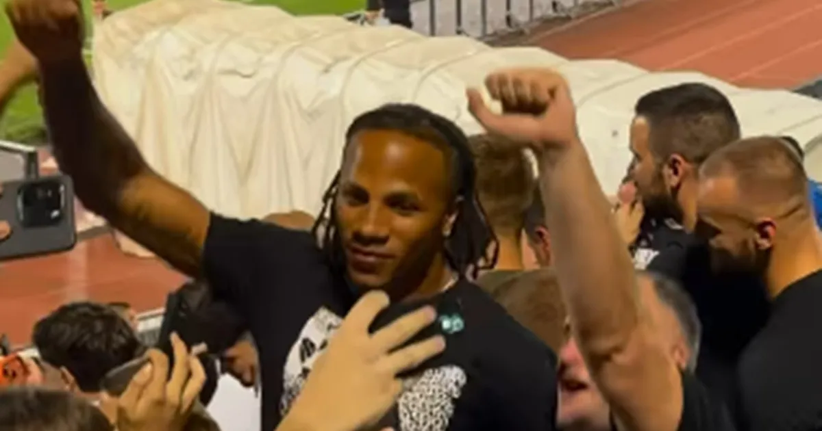 Svi su gledali u Vildozu i njega na utakmici Partizan - Hetafe, bivši košarkaš Zvezde svratio do Juga