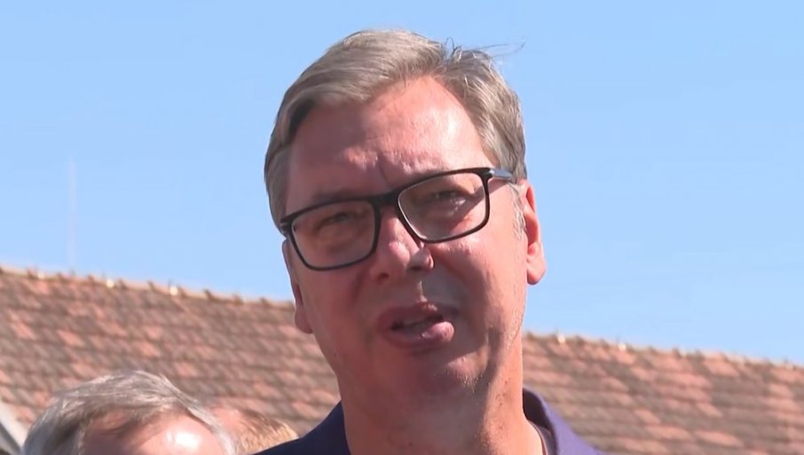 Vučić čestitao odbojkašicama Srbije na osvojenoj bronzanoj medalji na EP
