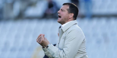 Pazarci stali uz Lalatovića! Novi Pazar se oglasio nakon poraza od IMT-a i udario na sudije