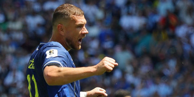 Ludnica u Bosni zbog Edina Džeka: Stiglo pola miliona zahteva za ulaznice