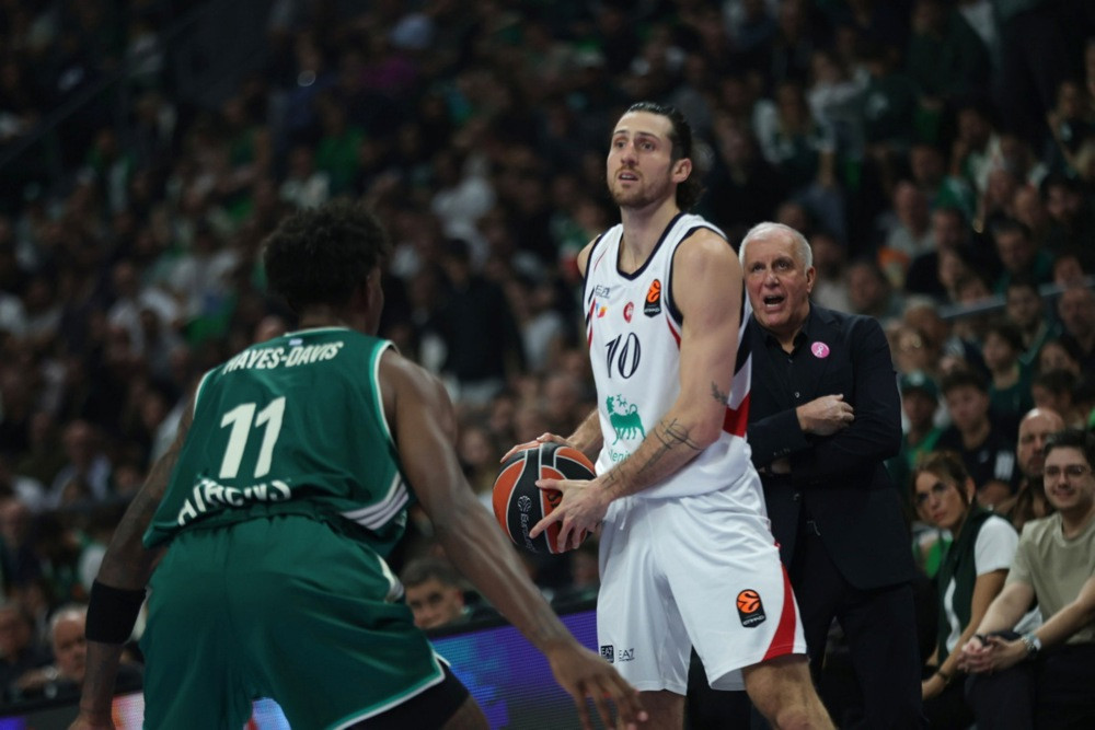Željkov PAO se muči, ali i dalje pobeđuje, Armani posustao u dramatičnom finišu!