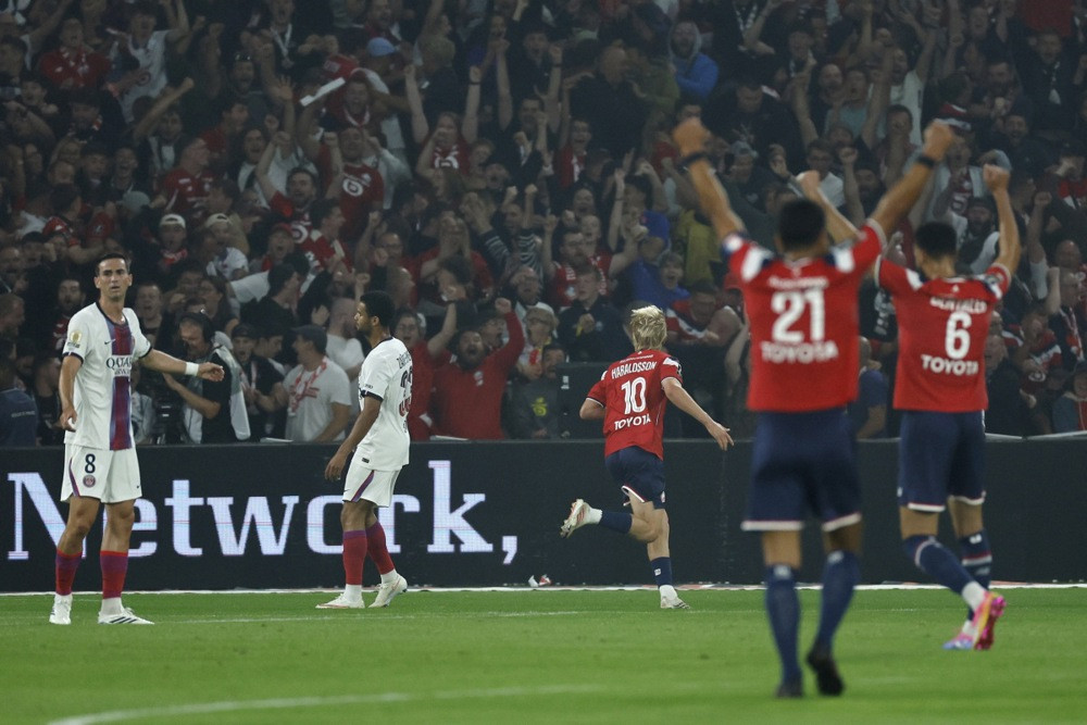 (VIDEO) Plejmejker Žiru, ali šta je izvukao šampion Evrope sa dva gola u nadoknadi!