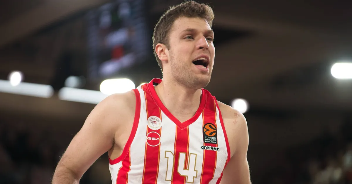 Saša Vezenkov rekao da: Zvezda Olimpijakosa ponovo oblači dres Bugarske!