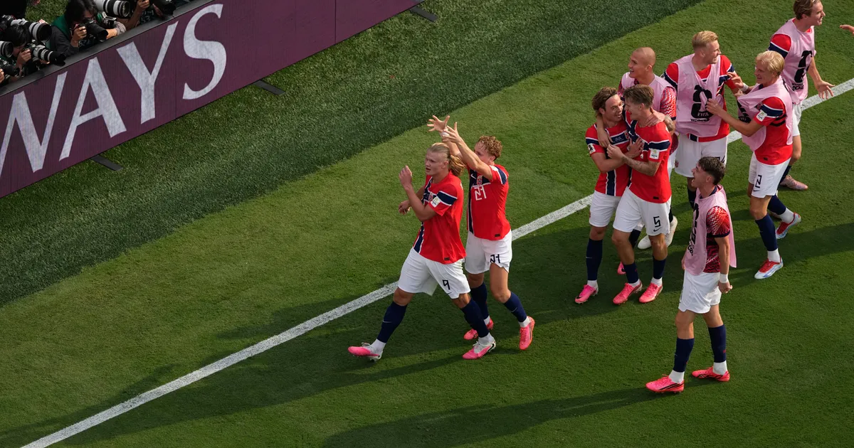 Haland se pretvorio u Vikinga: Pogledajte šta je uradio posle drugog gola Brazilcima, izgledao je zastrašujuće
