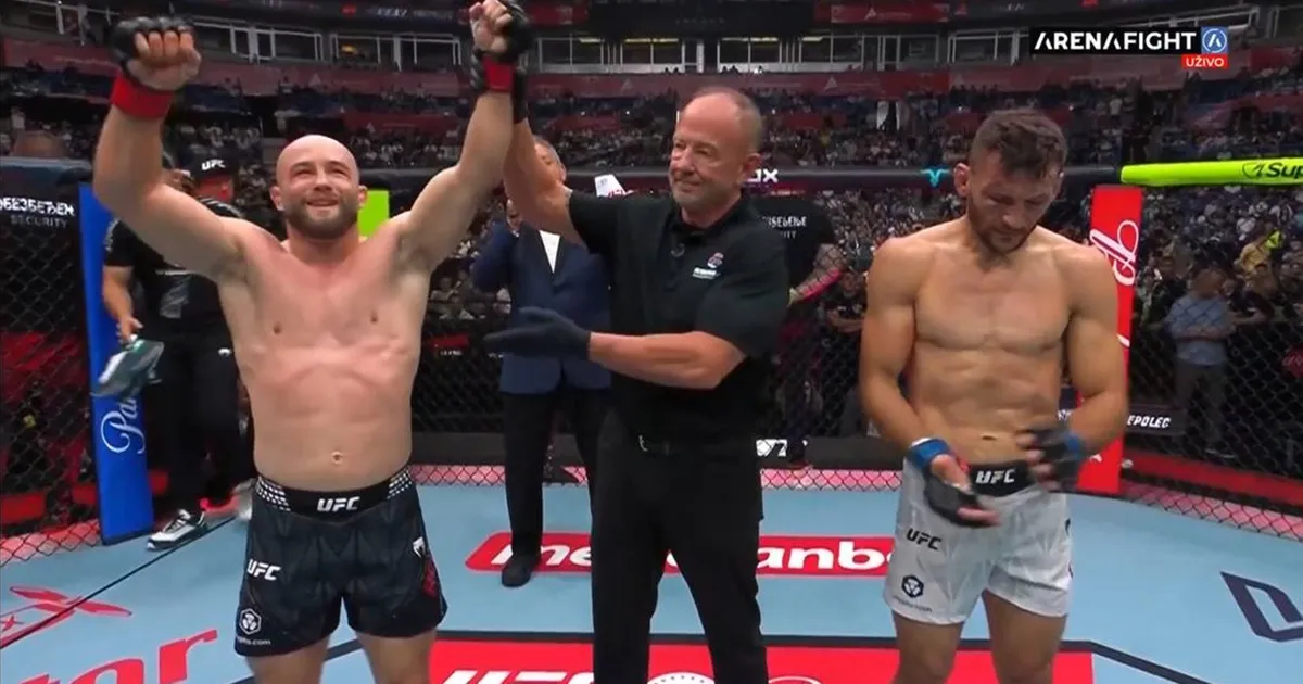Prva borba stranaca na UFC-u u Beogradu pripala Poljaku, Rebecki nemilosrdno udarao Kanađanina u lice