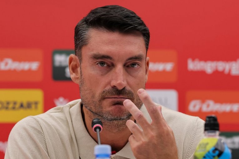 Albert Rijera pred novinarima: Pratite obraćanje trenera Crvene zvezde posle kiksa protiv Kopenhagena