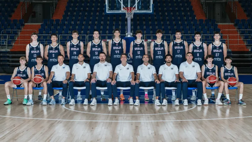 Neka nova generacija Orlića, ali prošlost obavezuje