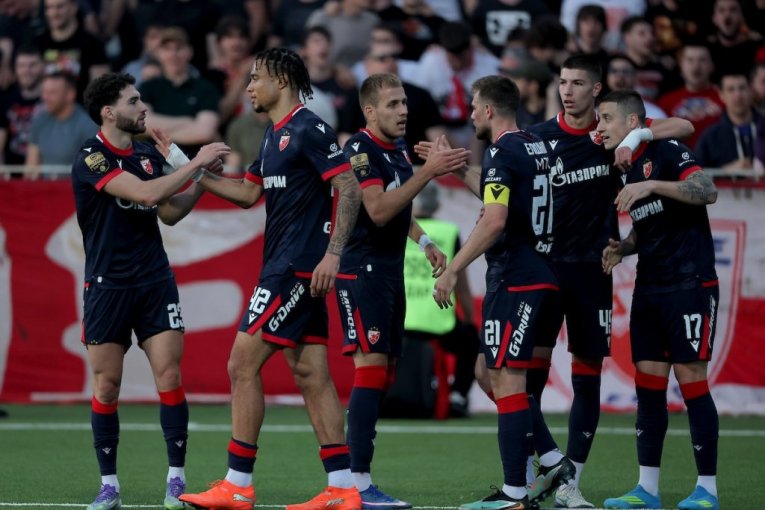 ON ĆE PRVI DA IDE SA MARAKANE? Crvenoj zvezdi bogatstvo iz Rusije za napadača!
