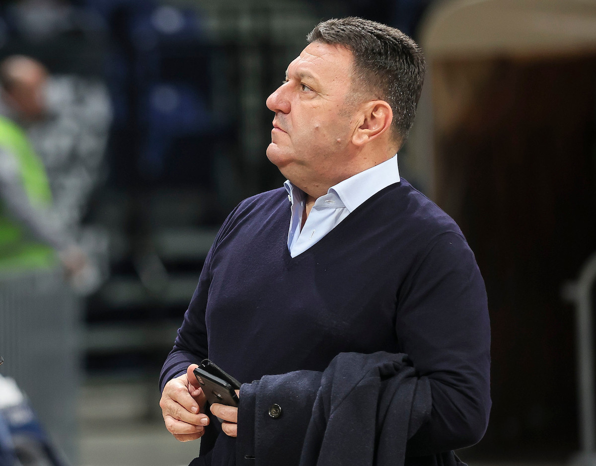 KK Budućnost: ''Spasio nas predsednik Vlade!''