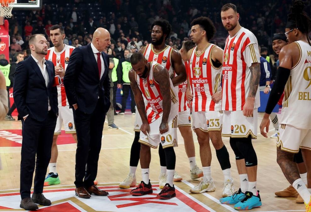OBRADOVIĆ U VELIKOM PROBLEMU: Bivši trener Zvezde ostao bez jednog od najboljih igrača...