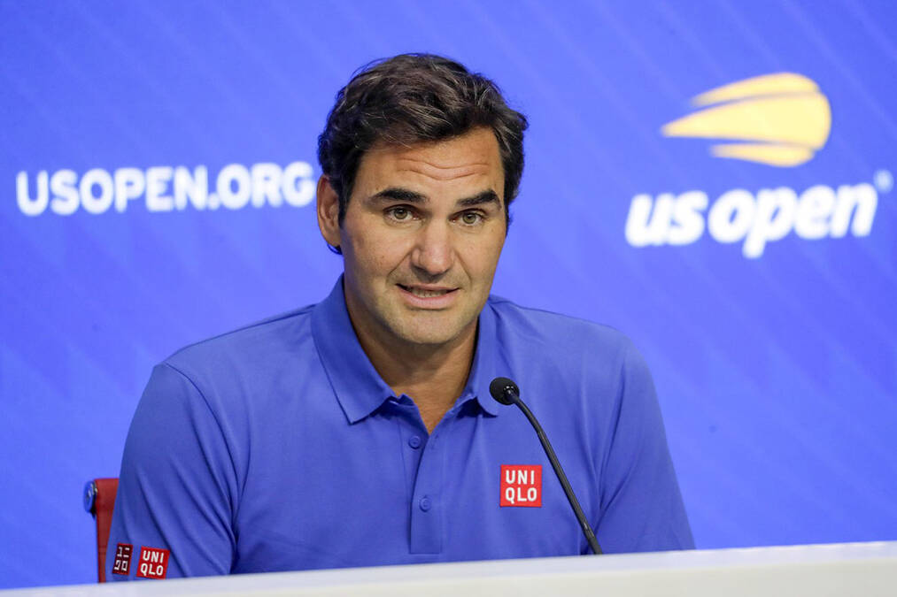 Rodžer Federer ne sme da izgovori Đokovićevo ime: Dobio najgore moguće pitanje
