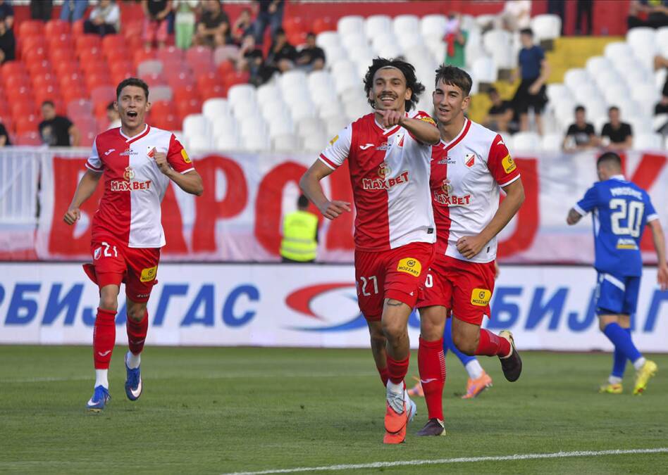 FK Vojvodina predstavila nove dresove: Vicešampion Srbije u "specijalnoj" opremi