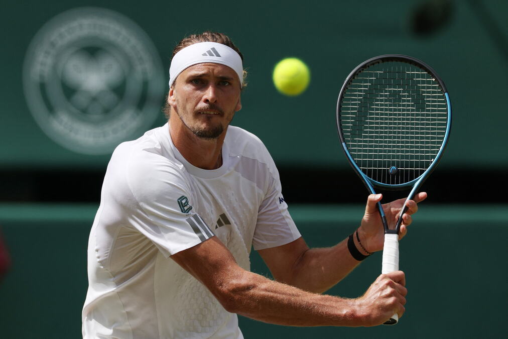 ZVEREV PREOKRETOM DO TREĆEG KOLA: Nori odlično počeo, pa stao