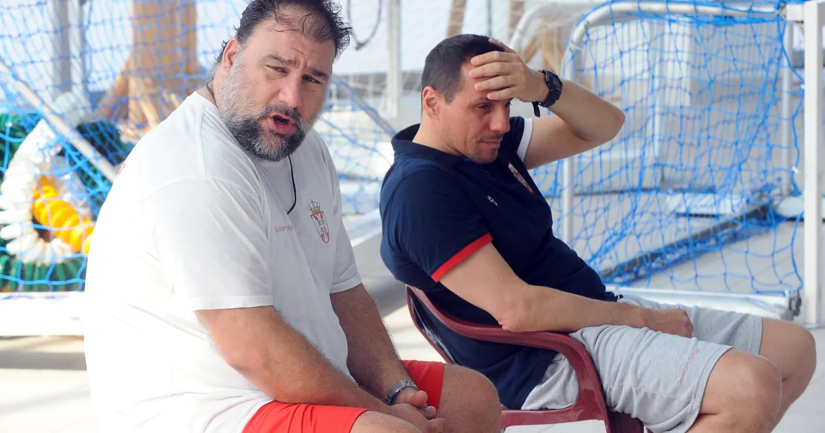 Dejan Savić srušio Vladu Vujasinovića: Crna Gora savladala Srbiju posle trilera i ušla u polufinale!