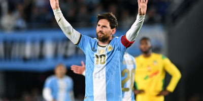 Poslednji ples Boga fudbala - Lionel Mesi zauvek skinuo dres Argentine (VIDEO/FOTO)