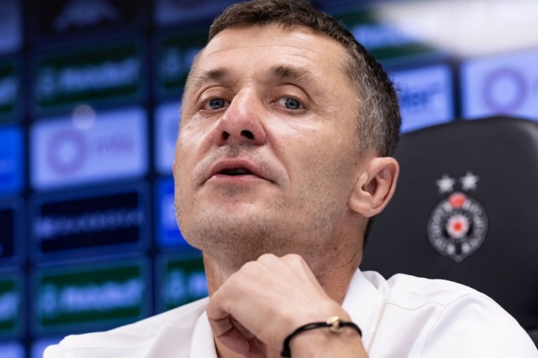 Kraj: Saša Ilić nije više trener Partizana