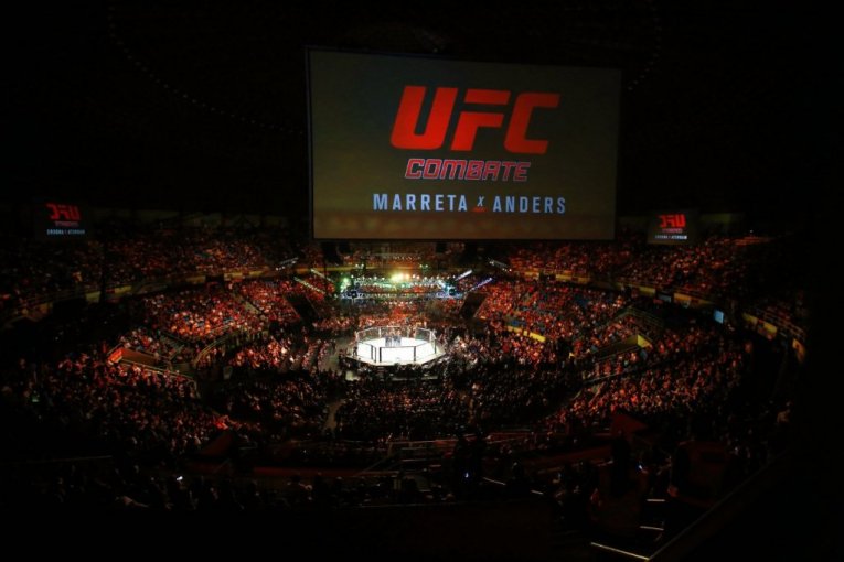 SKANDAL PRED UFC 330: Borci HITNO morali da se evakuišu iz hotela - oglasio se alarm!