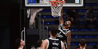 Spektakl u idealnom terminu: Evo gde možete da gledate TV prenos meča Fenerbahče - Partizan