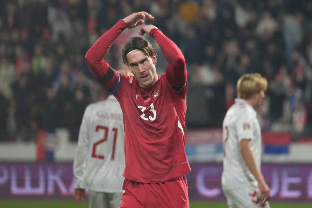 Srbi nestaju iz Liga petice: Vlahovićev odlazak se uklapa u sivilo, u 3 jaka prvenstva ih nema nigde