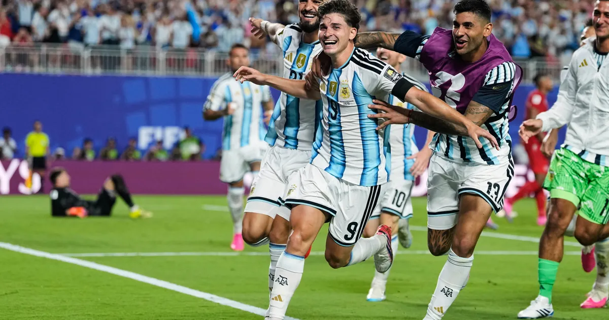 Jedan od najboljih igrača Argentine na ceni, Arsenal sprema "ogromne" pare za napadača