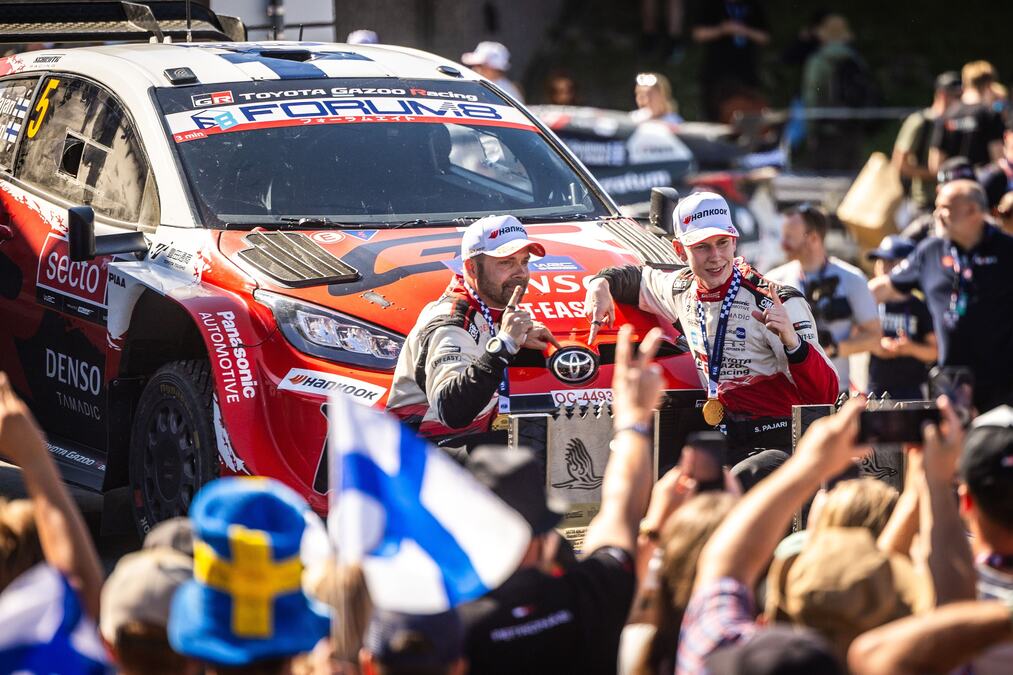 JUBILARNA POBEDA: Pajari pobedom u Finskoj doneo toj zemlji 200. trijumf u WRC-u