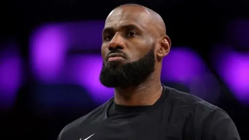 Ne znači Lebronu plata ništa: Kralj daje gas u biznis svetu, živeće kao svojevremeno Eto