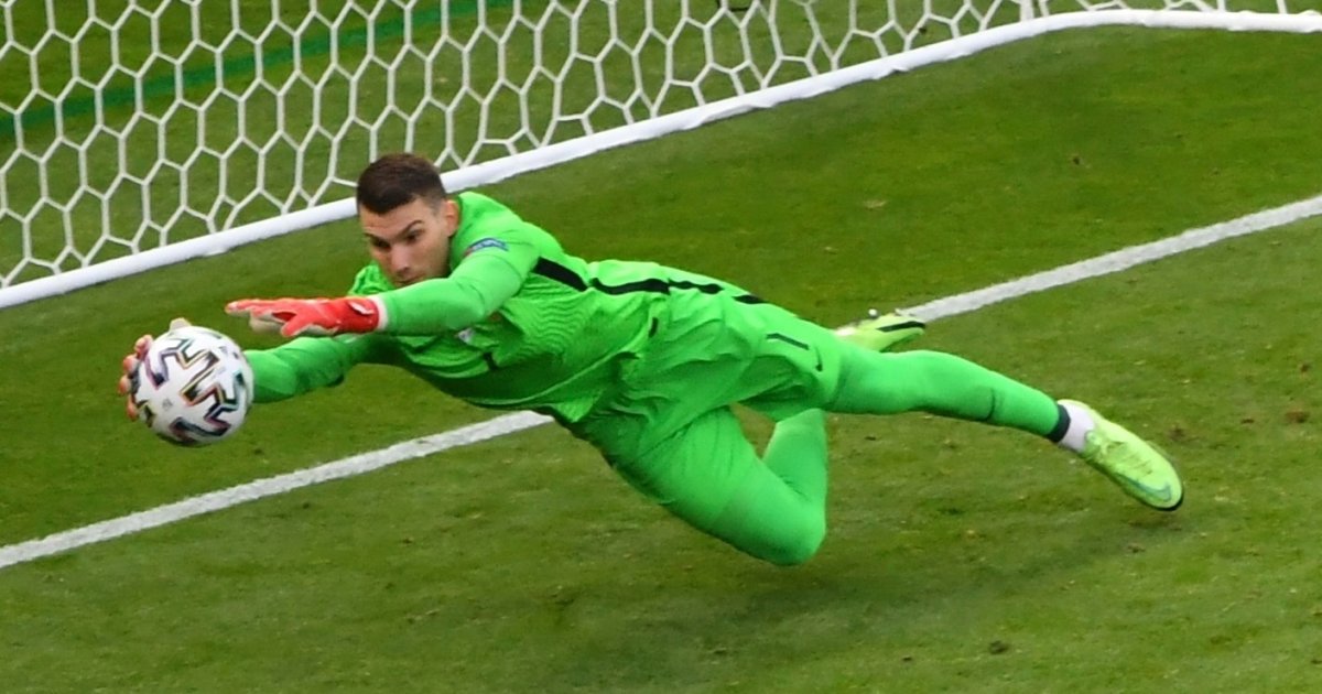 Zvanično! Dominik Livaković je novi golman Barselone