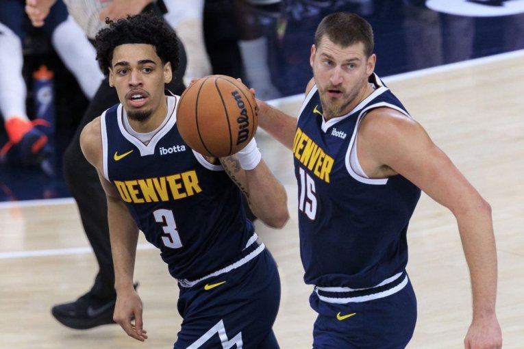 Jokićev Denver se raspada: Oklahoma razbila Nagetse