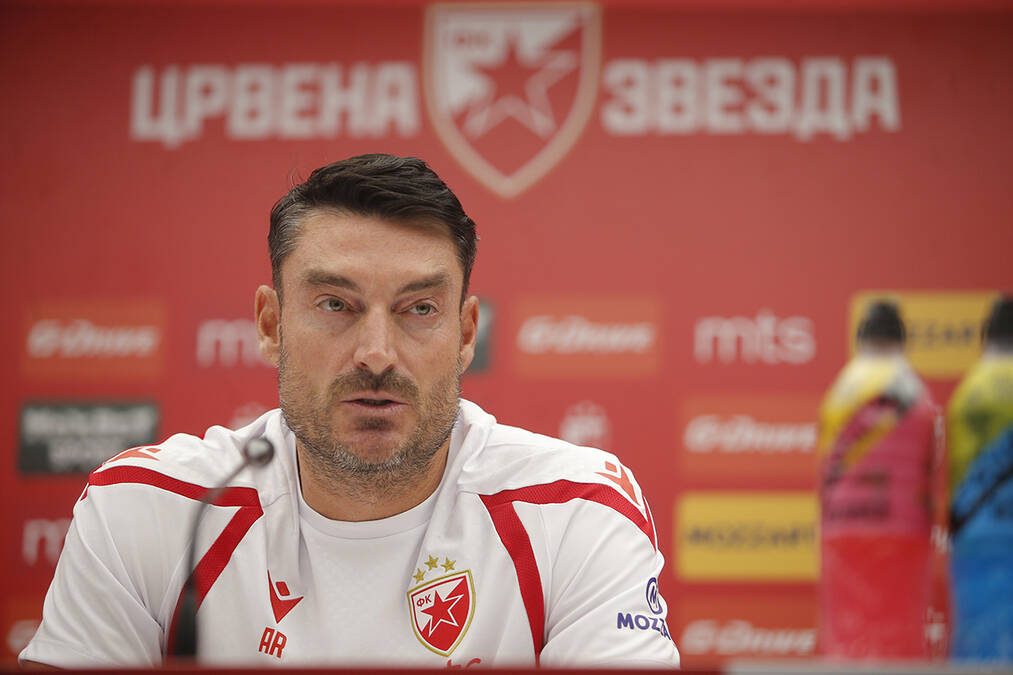 Uživo, obraćanje Alberta Rijere: Trener Crvene zvezde najavljuje Lugano