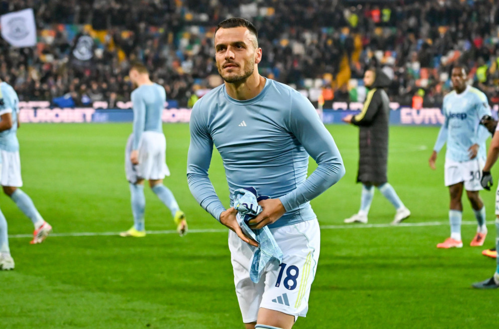 Filip Kostić genijalan potez ili veliki eksperiment?