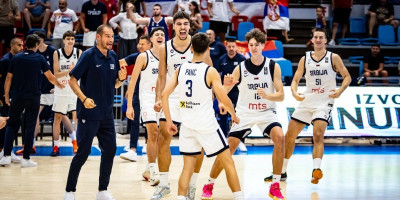 Srbija posle drame srušila Sloveniju: "Orlići" izbegli najgori scenario, nastavljaju borbu za plasman