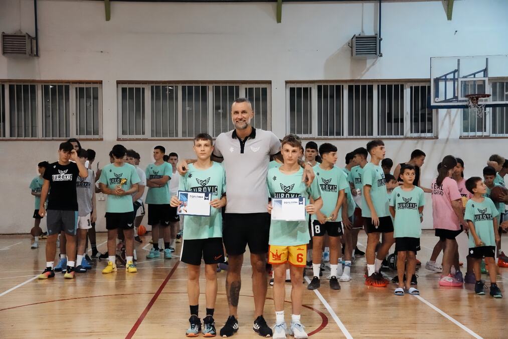 OVO JE KRAJ SAMO JEDNE EPIZODE - USKORO NASTAVAK! Završen kamp Milana Gurovića, legendarni as pun utisaka: Ponosan sam na svako dete!