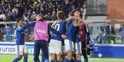 Komo razbio Mančester junajted na obali jezera! Galatasaraj osvojio Lil