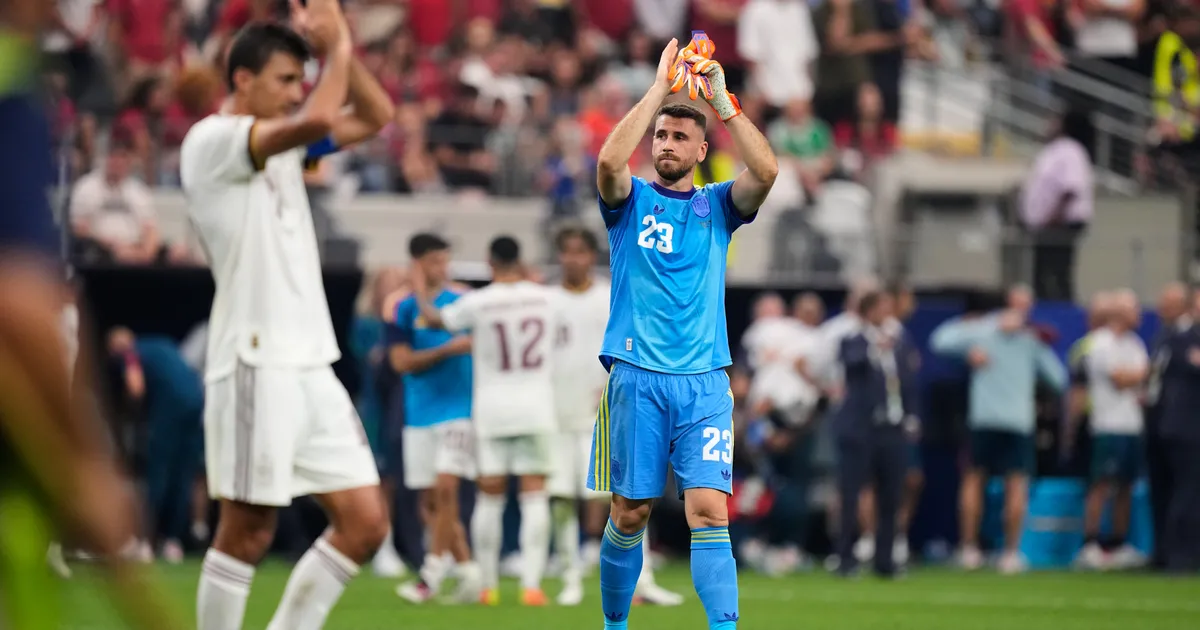 Golman Španije ušao u istoriju, skinuo je sa trona nekadašnjeg trenera Crvene zvezde
