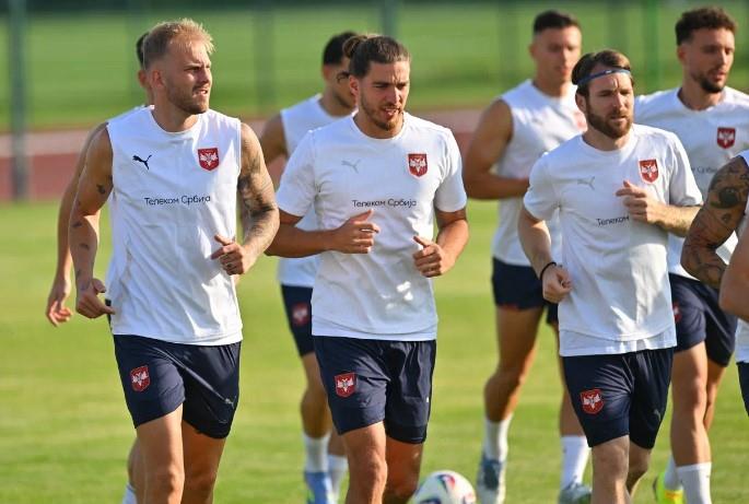 "SUDIJA NAM NIJE DOZVOLIO DA IGRAMO!" Bivši fudbaler Zvezde brutalno udario po arbitru posle derbija sa crno-belima: Direktno je uticao na krajnji rezultat!